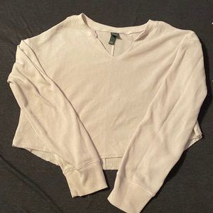 White long sleeve crop shirt